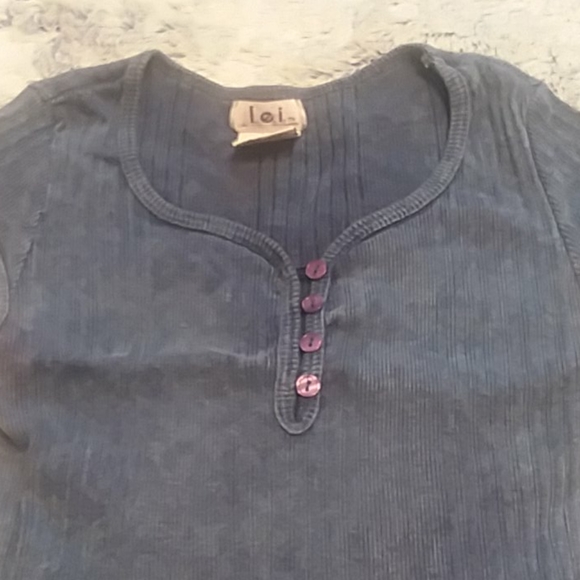 Blue top - Picture 2 of 4